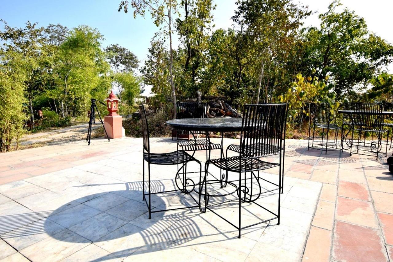 The Sky Imperial Jungle Camp Resort Kumbhalgarh Exteriör bild