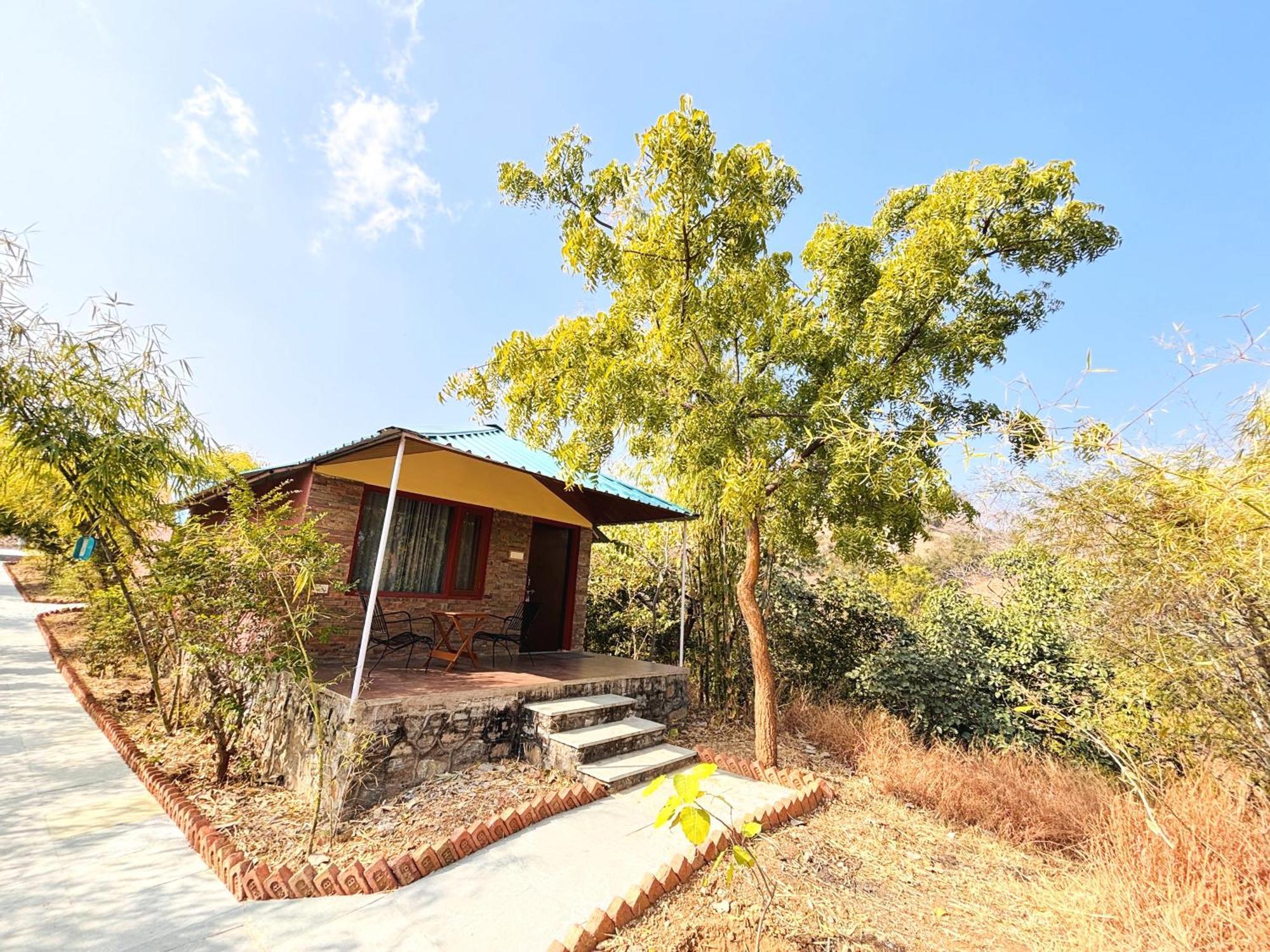 The Sky Imperial Jungle Camp Resort Kumbhalgarh Exteriör bild